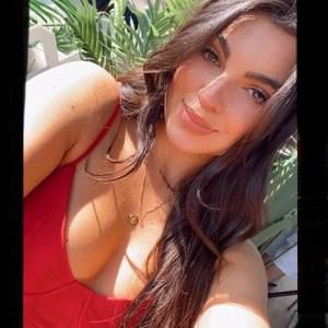 Meet your Posher, Jacqueline